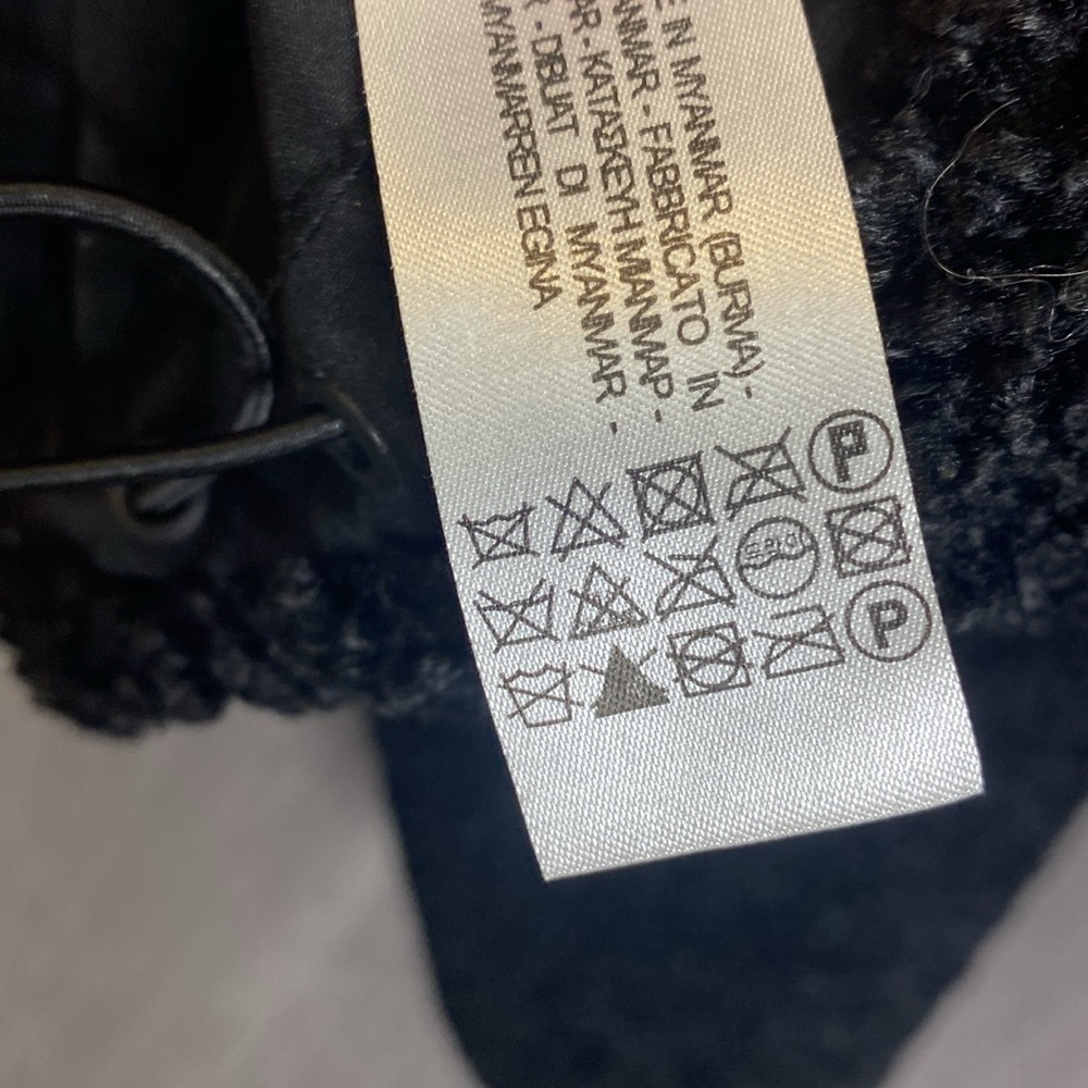 Zara Fleece Teddy Jacket in Black - Picture 8 of 10